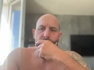 Chaturbate Live Sex of tommyx01