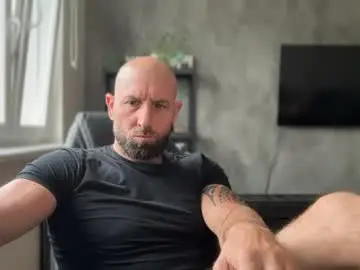 Chaturbate Free Live Porn of tommyx01