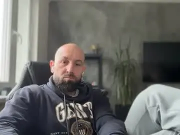 Chaturbate Free Live Porn of tommyx01