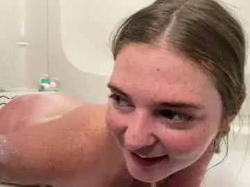 Chaturbate Nude Webcam of luluxoxo3