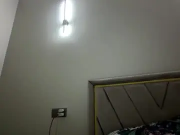 Chaturbate Live Sex Cam of rubiegoosen