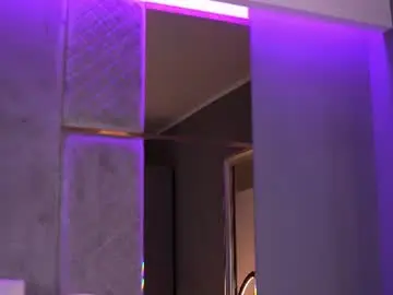 Chaturbate Watch Live Sex Cams of selena_voss