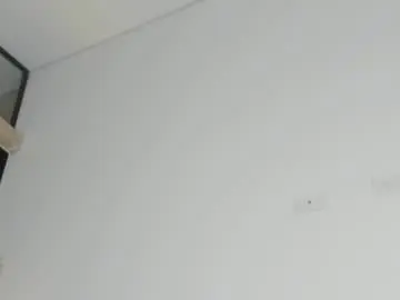 Chaturbate Watch Live Sex Cams of sweet__ella