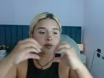 Chaturbate Nude Webcam of april__bunny