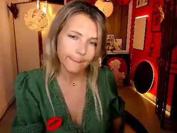 Chaturbate Adult Video Chat of nicolehits