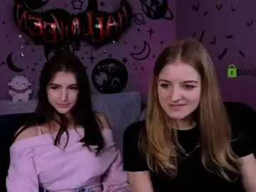 Chaturbate Adult Webcams of naomi_perl