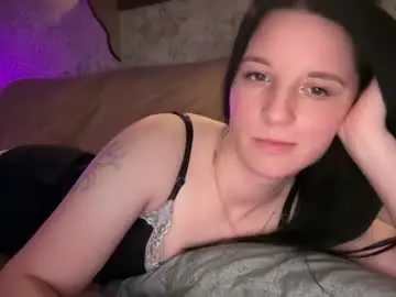 Chaturbate Adult Video Chat of sweetshy99