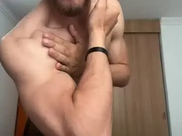 Chaturbate Sex Cam of enzo_savage