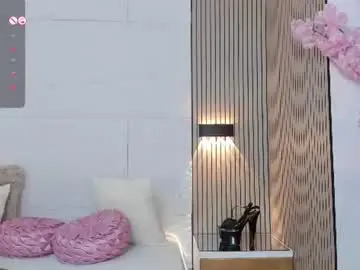 Chaturbate Live Sex Cam of madissonlopez