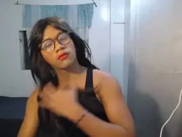 Chaturbate Nude Webcam of naughtyhot_star19