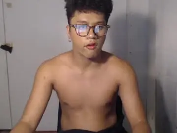 Chaturbate Free Live Porn of naughtyhot_star19