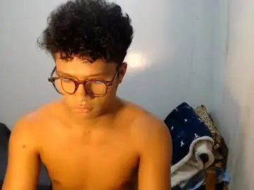 Chaturbate Nude Webcam of naughtyhot_star19