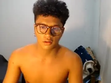 Chaturbate Adult Webcam of naughtyhot_star19