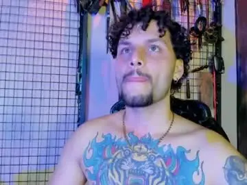 Chaturbate Free Live Porn of twisted_fantasy_