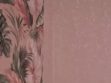 Chaturbate Free Porn Cam of zara_shine