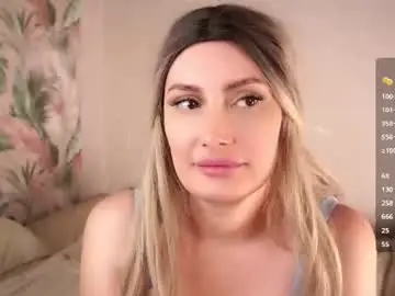 Chaturbate Live Sex of zara_shine