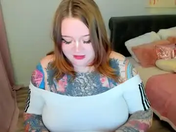 Chaturbate Live Sex Cam of crazydaisiy
