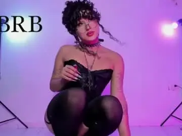 Chaturbate Watch Live Sex Cams of heka_prudence