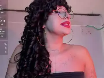 Chaturbate Watch Live Sex Cams of heka_prudence