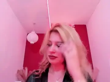Chaturbate Watch Live Sex Cams of mia_rossi___