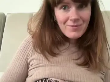 Chaturbate Private Sex Chat of red_head_rosie_69
