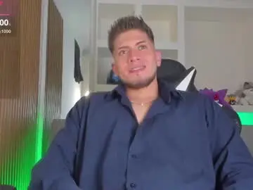Chaturbate Live Sex Cam of sebastianmaximoff_