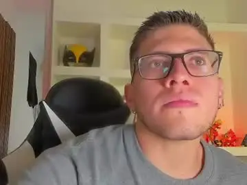 Chaturbate Live Sex Cam of sebastianmaximoff_