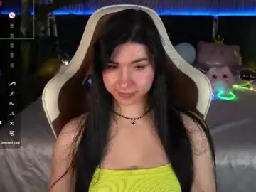 Chaturbate Live Sex Cam of emilycandys