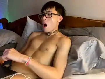 Chaturbate Live Sex of hottiewithabody101