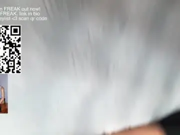 Chaturbate Sex Cam of hottiewithabody101