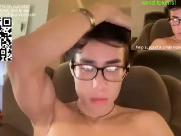 Chaturbate Sex Cam of hottiewithabody101