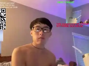 Chaturbate Live Sex Cam of hottiewithabody101