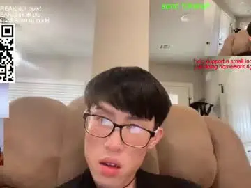 Chaturbate Free Porn Cam of hottiewithabody101