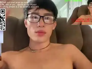 Chaturbate Live Sex Cam of hottiewithabody101