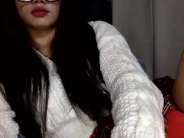 Chaturbate Live Sex Cam of naughty_emmats