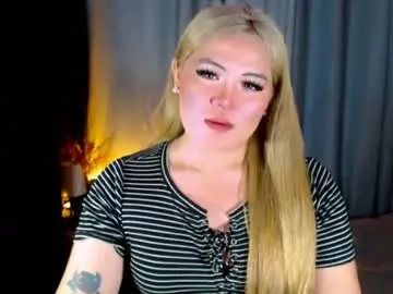 Chaturbate Nude Webcam of venus_colly