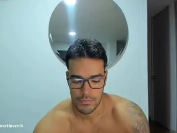 Chaturbate Live Porn of alexander_martines
