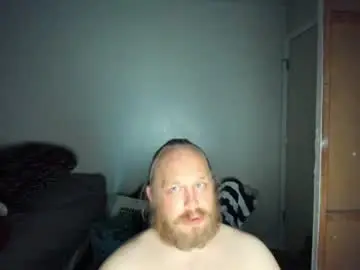Chaturbate Live Sex Cam of bigmike20129020