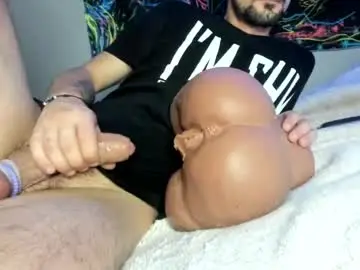 Chaturbate Watch Live Sex Cams of bigwhitecock_liam