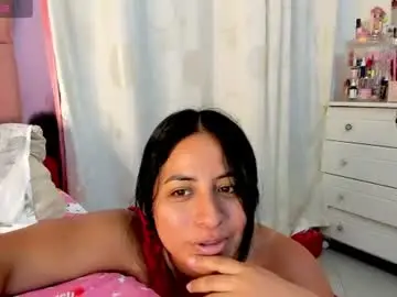 Chaturbate Live Porn of lamaravilla08