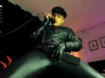 Chaturbate Private Sex Chat of lylebennett_