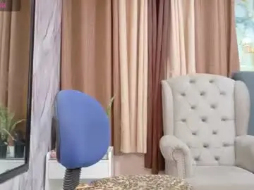 Chaturbate Sex Cam of mia_kiss_lashes