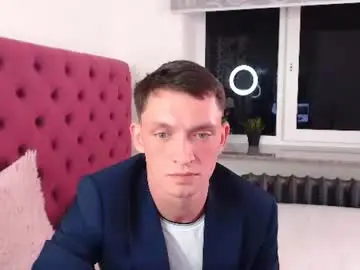Chaturbate Live Porn of brandonray_