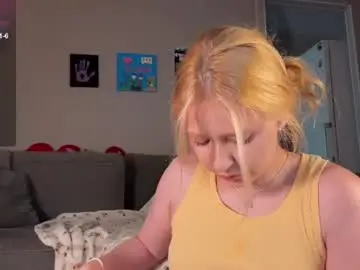 Chaturbate Watch Live Sex Cams of kittyloffe