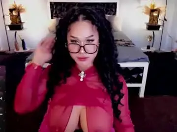 Chaturbate Best live sex cam show of majesty_chesca