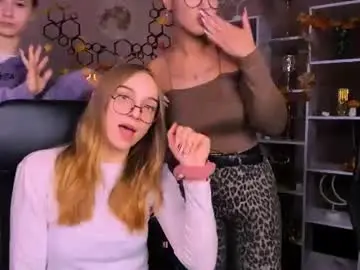 Chaturbate Watch Live Sex Cams of your_bunny12