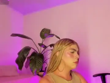 Chaturbate Adult Webcams of antonella_coopper