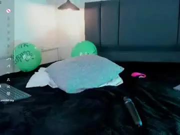 Chaturbate Free Porn Cam of ariadnaaa_