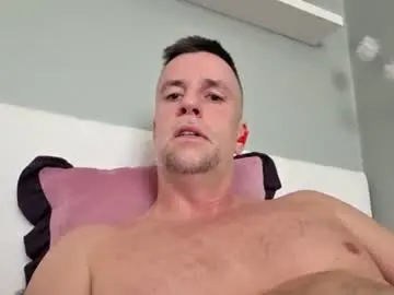 Chaturbate Nude Webcam of bobberman78