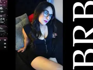 Chaturbate Watch Live Sex Cams of mia_miller17